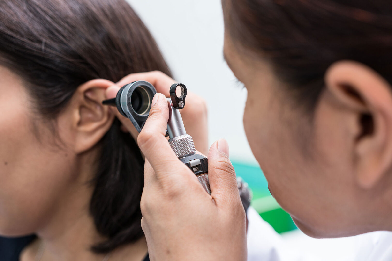 Hearing loss assessment with a professional audiologist in London.